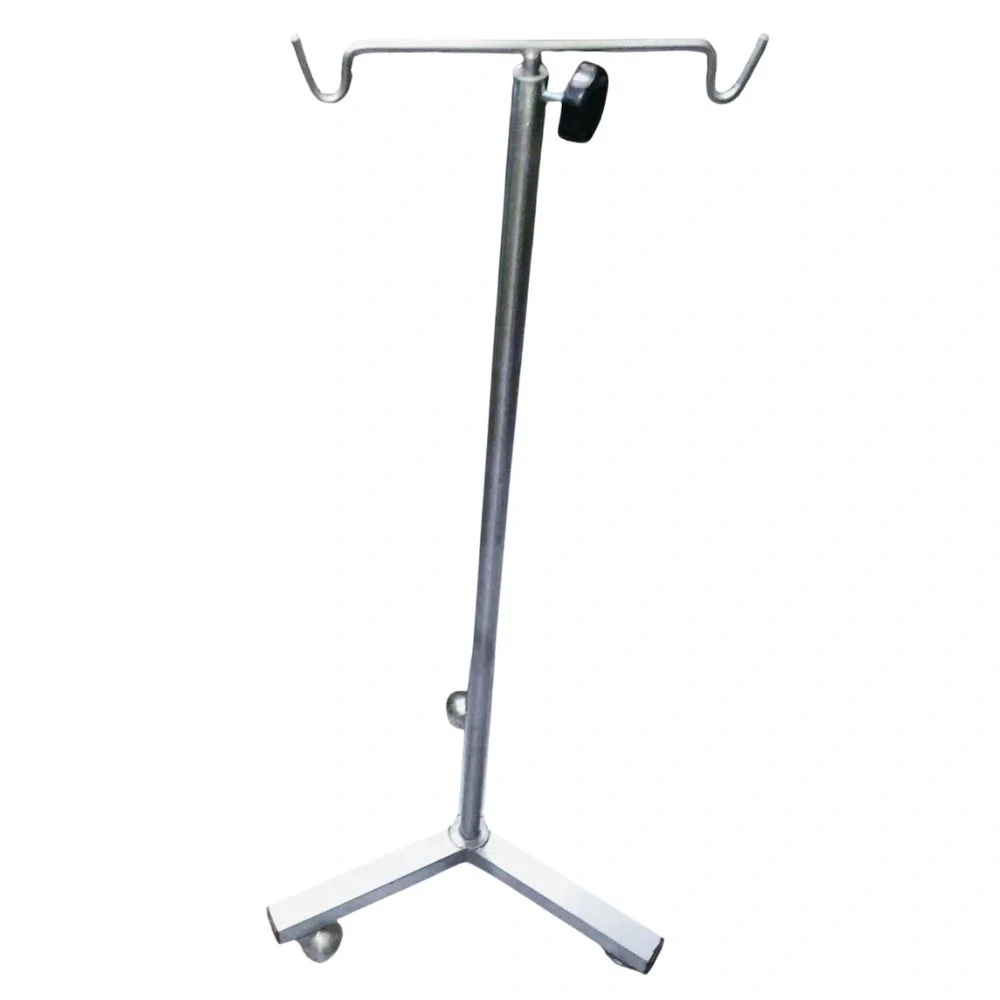 Porta suero de tripié para equipamiento complementario de consultorios, clínicas y hospitales